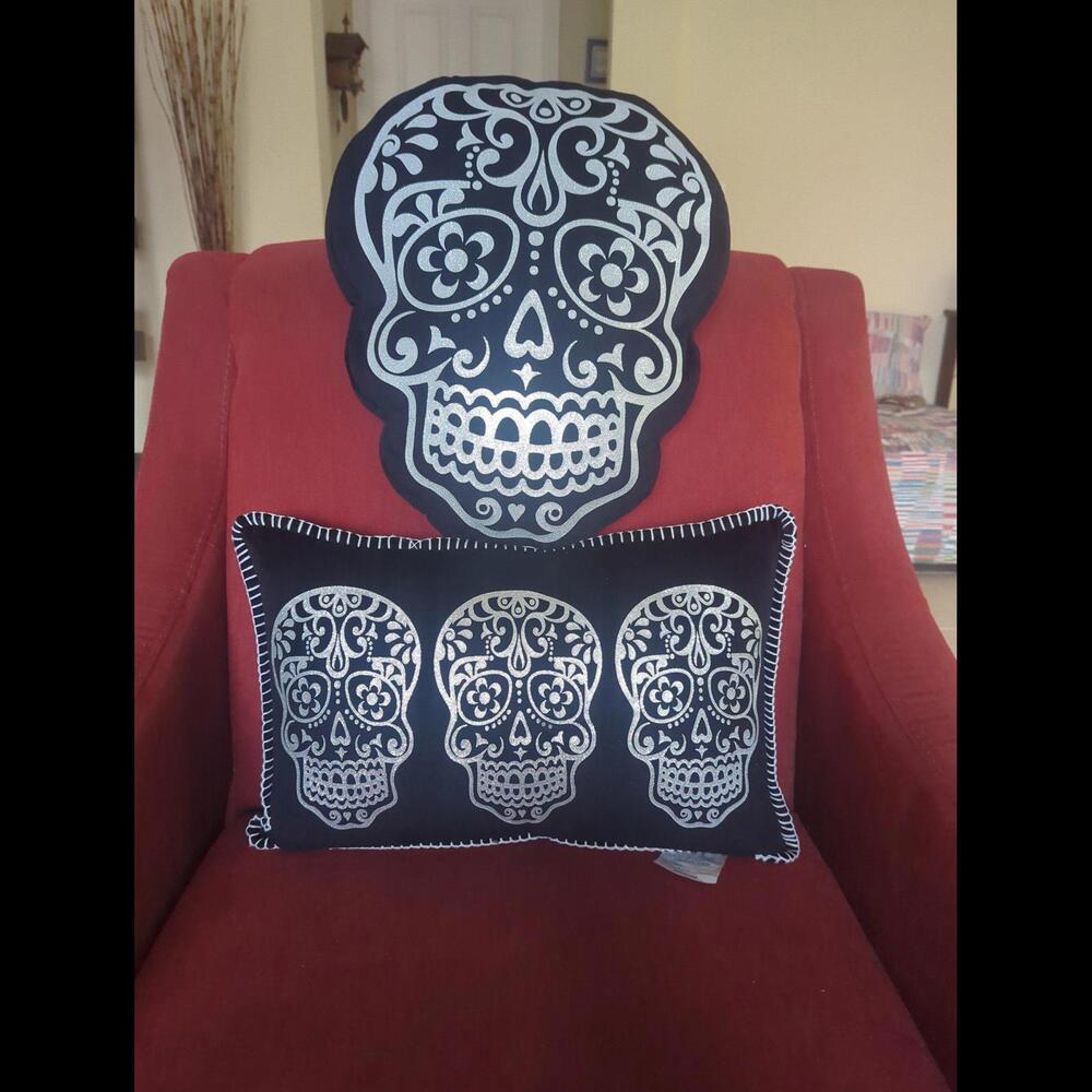 Skull Pillow Set of 2
